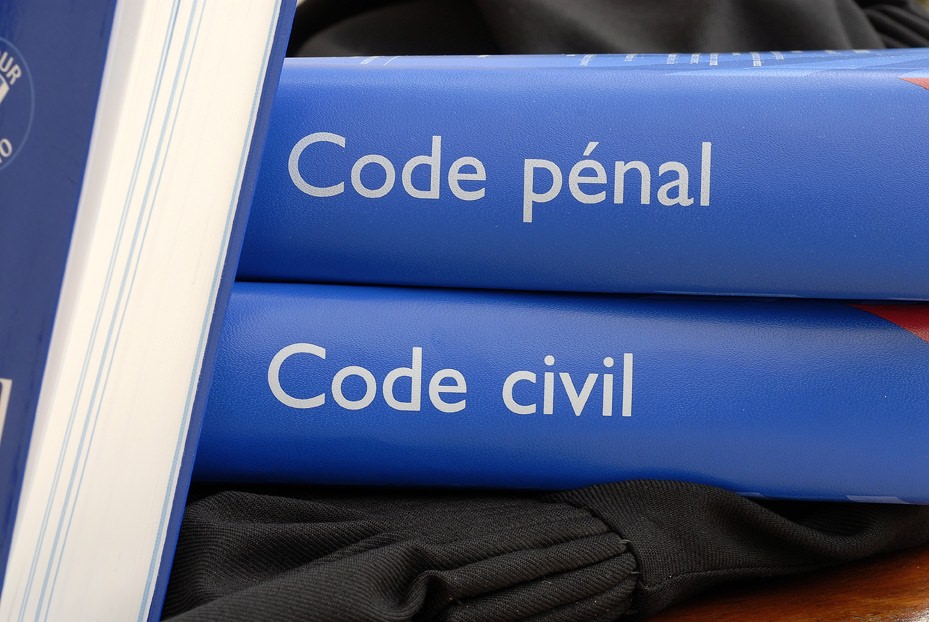 Articolo 643 del codice penale: caratteristiche giuridiche